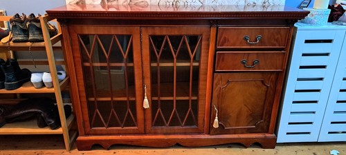 Vintage hallway - (mahogany?),