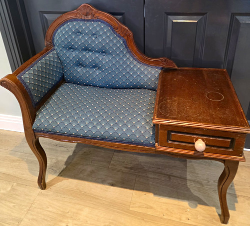 Vintage telephone gossip bench - telephone,